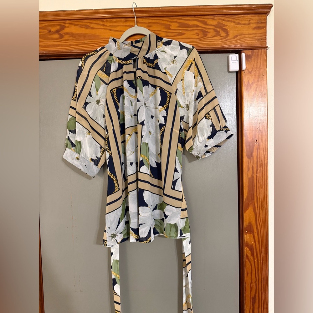 New York & Company Beige and Navy Floral Blouse